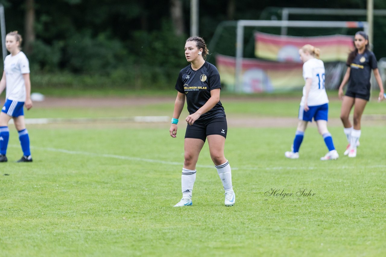 Bild 390 - Loewinnen Cup